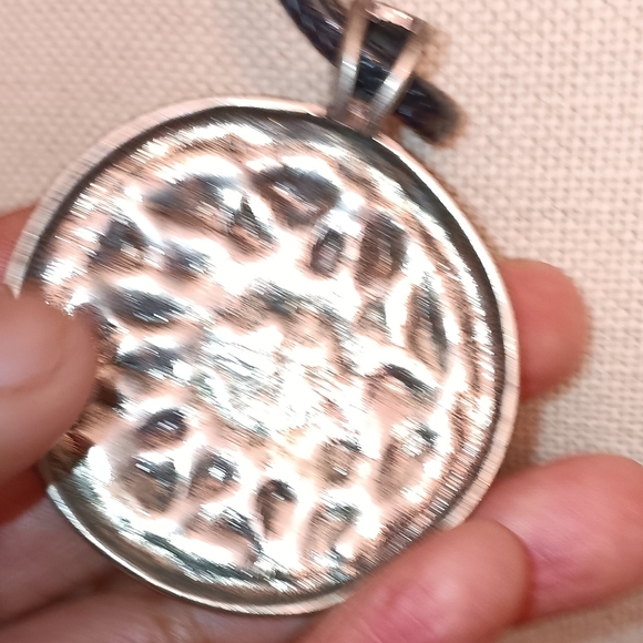 Sunflower Tribal Silver Pendant Necklace Set🌻 - Picture 4 of 5